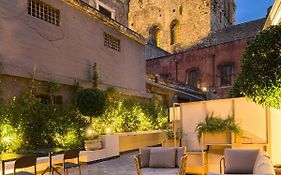Bastio Private Suites